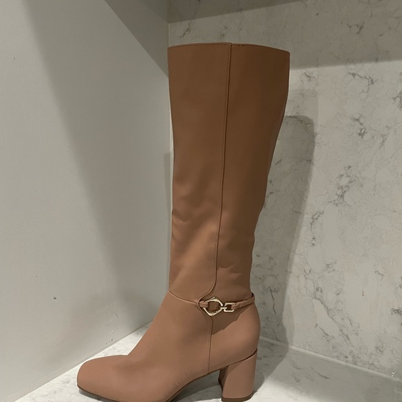 New! Naturalizer Waylon Knee High
Boots Sz 6 - Picture 4 of 9
